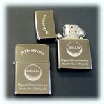 �S���t�̃A���o�g���X�L�O�i�ɂ̓I���W�i���W�b�|�iZippo�j���E�E�E