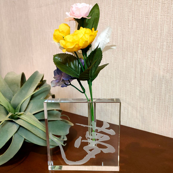 創立記念品のガラスフラワーベース・ガラス花瓶