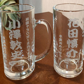 名入れしたオリジナルビールジョッキにビールを入れた状態